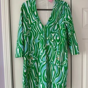 Lilly Pulitzer Charlena Resort ponte shift dress in Finder’s Keepers print
